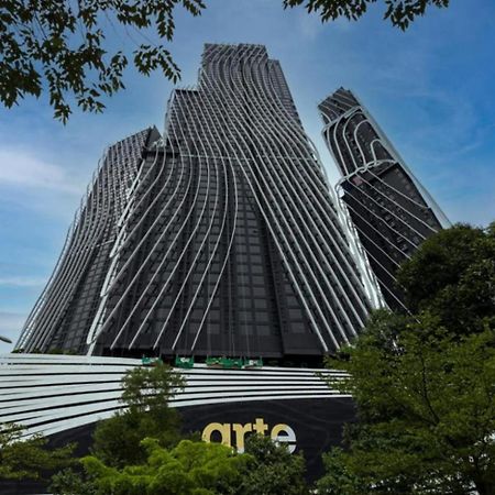 Nano'S Spacious Home Arte Mont Kiara 10 Mins Klcc Куала-Лумпур Экстерьер фото